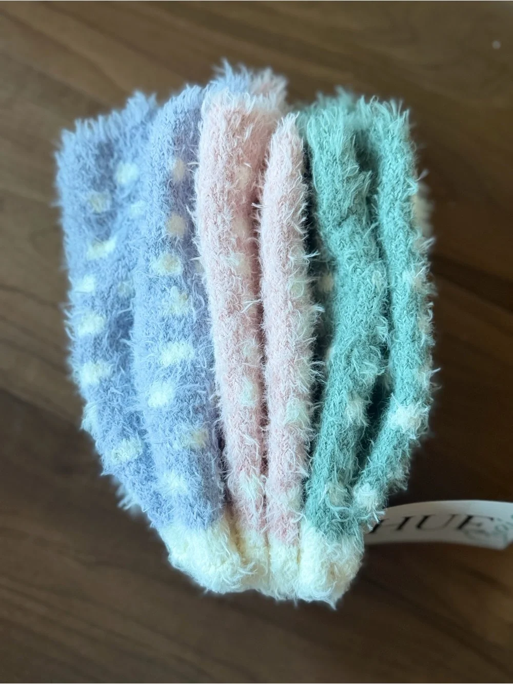 HUE Plush Polka Dot Fuzzy Socks in Mint and Cream